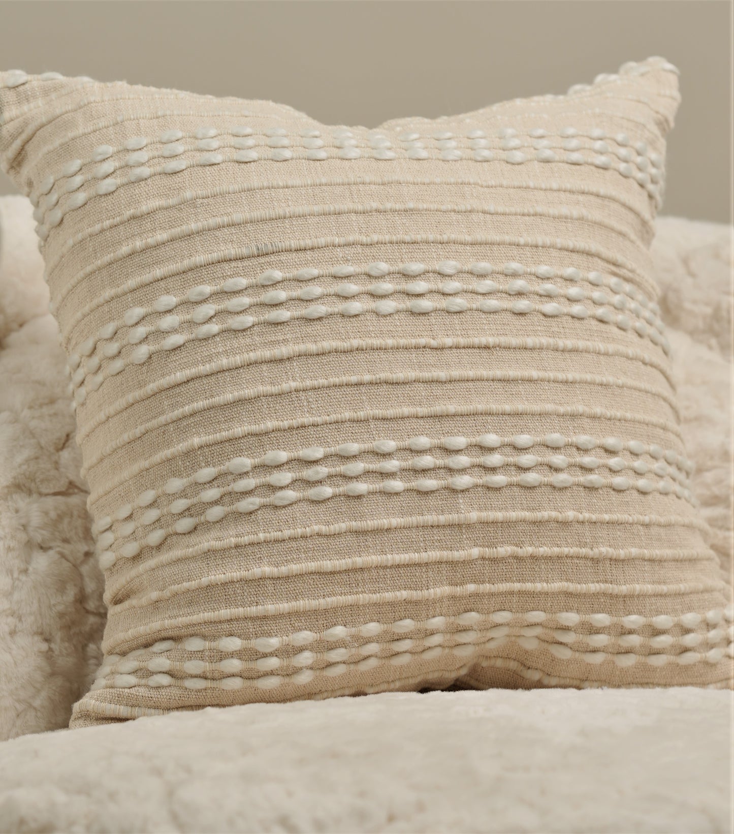Cushion threadwork white and beige