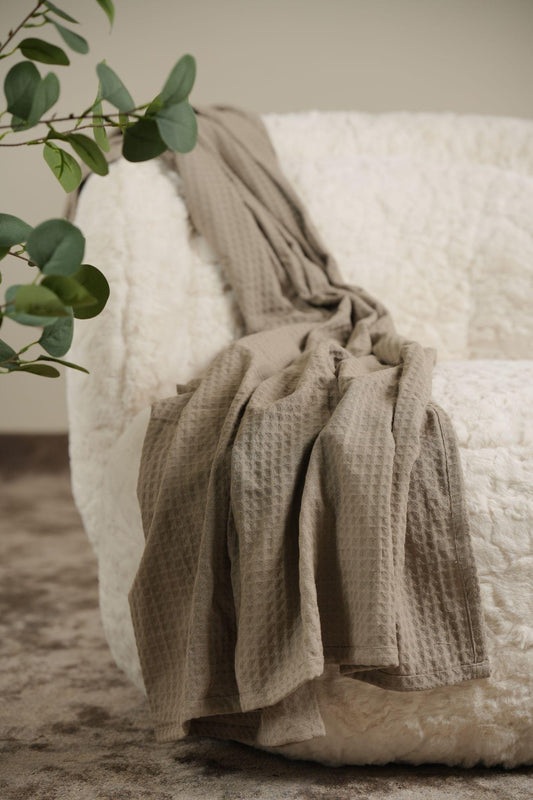 Sofa throw Deep grey waffle